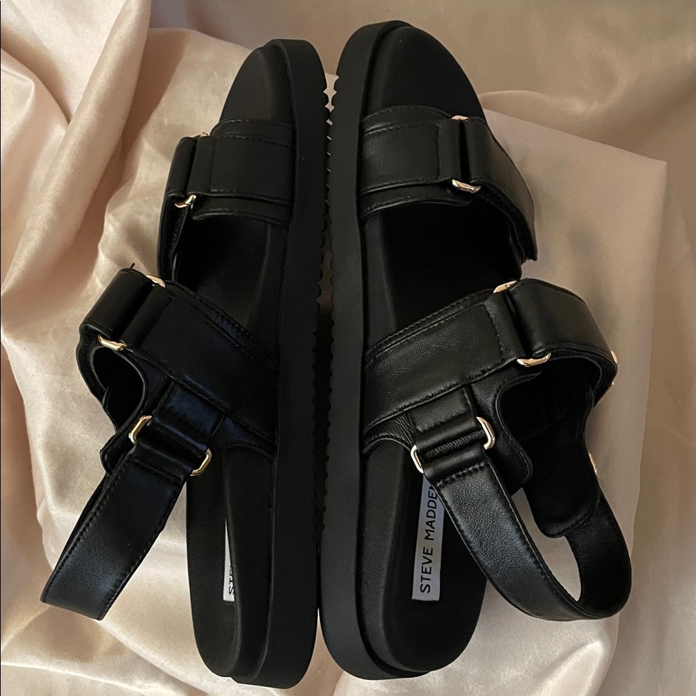 Steve Madden Black Sandals with Gold Accents - Picture 7 of 16
